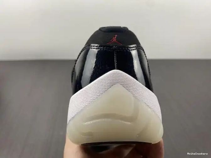 MaikeSneakers Retro 11 72-10 Jordan Low Air AV2187-001 0504